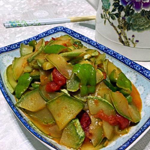 葫芦瓜炒着吃不好吗,颠覆传统烹饪观念