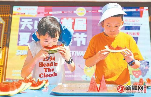 表演瓜瓜吃瓜,一场欢乐的表演盛宴