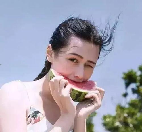 闺蜜夏天吃瓜头像