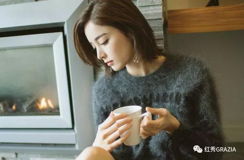 兄妹吃瓜洗眼睛,吃瓜洗眼，共享欢乐时光