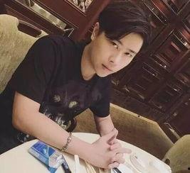 小黑蛋主播吃瓜,揭秘娱乐圈幕后故事