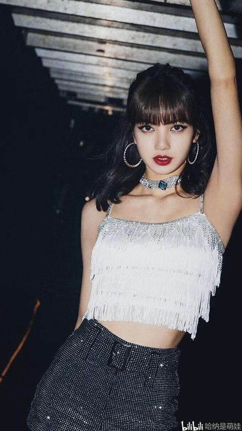 lisa疯马秀吃瓜中心,揭秘舞台背后的趣味瞬间  第3张