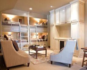 宿舍上铺海伦斯吃瓜,海伦斯宿舍上铺的瓜田奇遇记