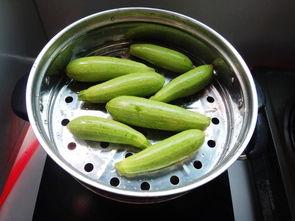 竹瓜蘸白糖吃,竹瓜蘸白糖的独特风味体验